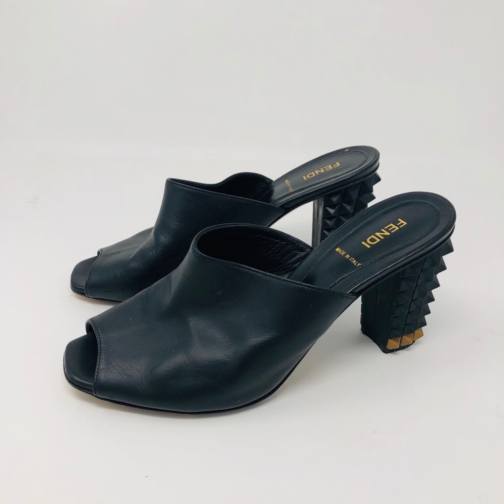 Fendi Slides